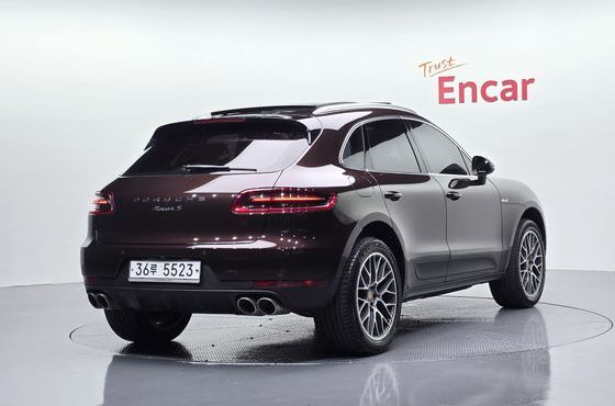 Porsche Macan 3.0 S Diesel 95B — пробег 118 833 км — фото 2 из 5