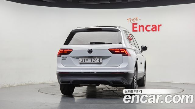 Volkswagen Tiguan из Кореи Encar