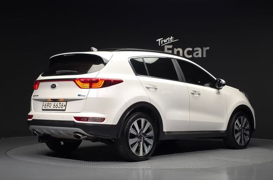 Kia Sportage Diesel 2.0 2WD Style Edition — пробег 205 119 км — фото 2 из 5