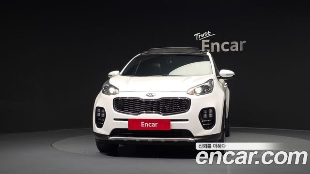 Kia Sportage Diesel 2.0 2WD Style Edition — пробег 205 119 км — фото 3 из 5