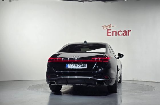 Audi A6 45 TFSI Quattro S Line — пробег 4 720 км — фото 4 из 5