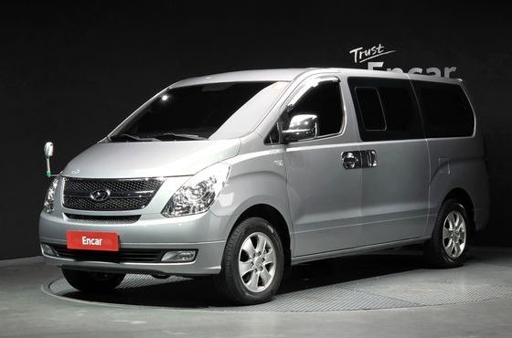 Hyundai Starex 4WD 11-Seater Wagon CVX Luxury — пробег 70 953 км — фото 1 из 5