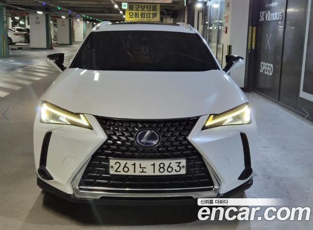 Lexus UX 2.0 2WD — пробег 170 572 км — фото 2 из 3