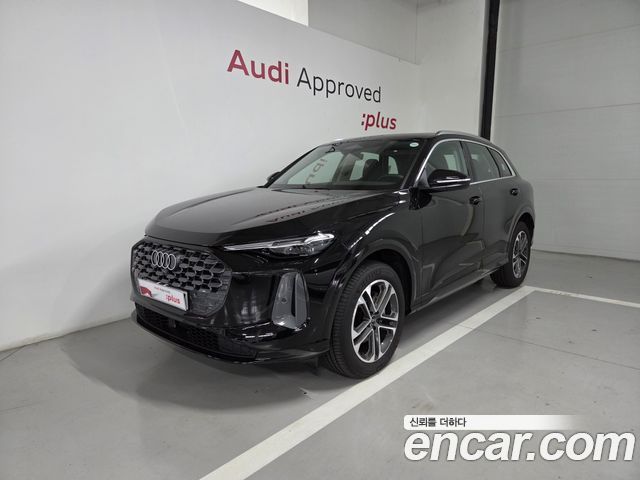Audi Q5 40 TFSI Quiattro Advanced — пробег 923 км — фото 1 из 5