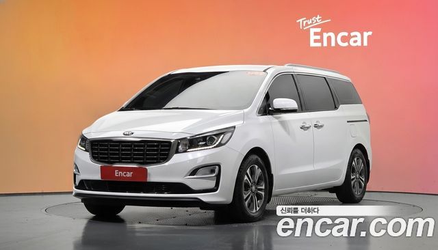 Kia Carnival из Кореи Encar