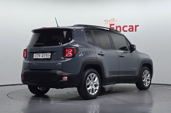 Jeep Renegade 2.4 Longitude High — пробег 89 722 км — фото 2 из 5