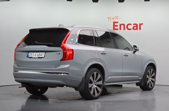 Volvo XC90 B6 Ultimate Bright — пробег 50 338 км — фото 2 из 5