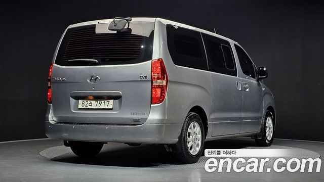 Hyundai Starex 5-Seater VAN CVX Luxury — пробег 238 481 км — фото 2 из 5