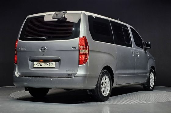 Hyundai Starex 5-Seater VAN CVX Luxury — пробег 238 481 км — фото 2 из 5