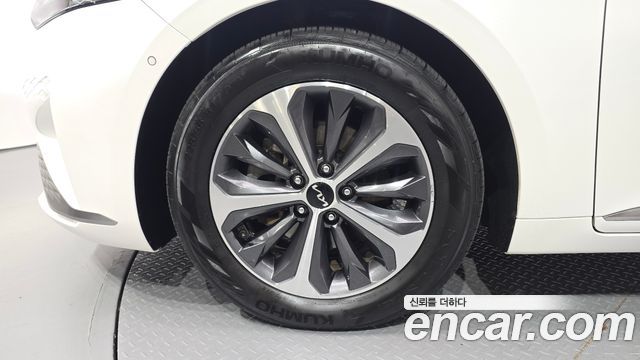 Kia K8 Noblesse — пробег 77 570 км — фото 5 из 5