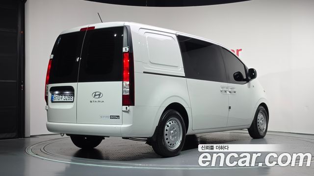 Hyundai Staria из Кореи Encar