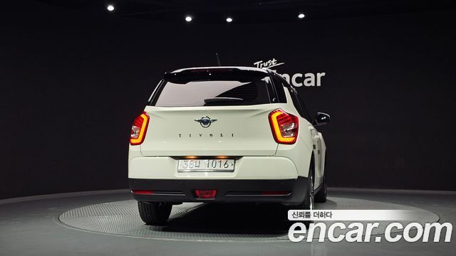 Ssangyong TIBOLI из Кореи Encar