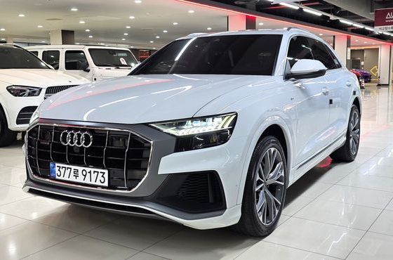 Audi Q8 50 TDI Quattro Premium — пробег 103 248 км — фото 2 из 5