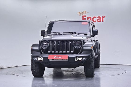 Jeep Wrangler 2.0 Rubicon Recon 4Door Recon Edition — пробег 77 301 км — фото 3 из 5