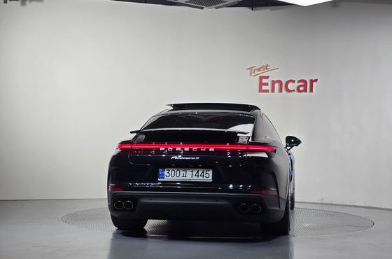 Porsche Panamera 2.9 AWD — пробег 16 989 км — фото 4 из 5