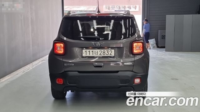Jeep Renegade 1.6 Diesel Longitude — пробег 99 862 км — фото 4 из 5