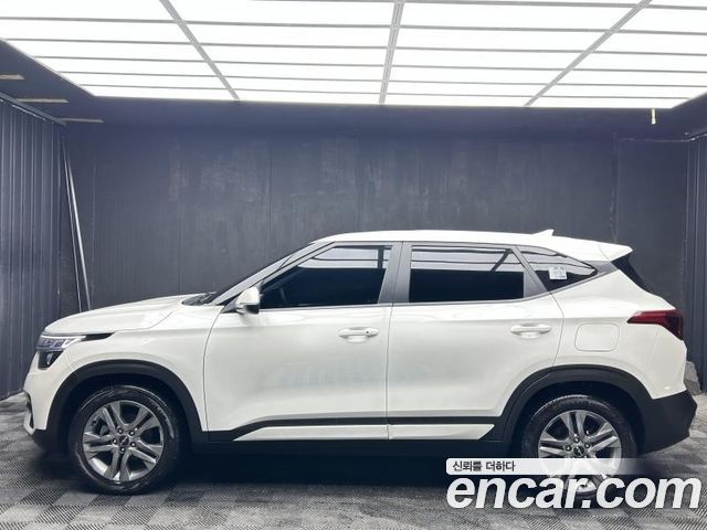 Kia Seltos из Кореи Encar