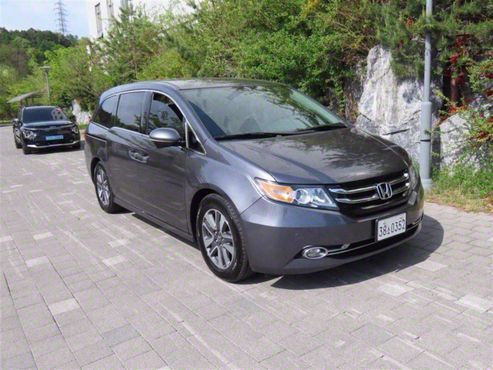 Honda Odyssey 3.5 4th — пробег 210 000 км — фото 2 из 5