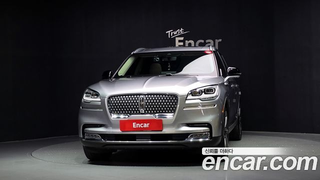 Lincoln Aviator 3.0 Reserve  AWD — пробег 85 477 км — фото 3 из 5
