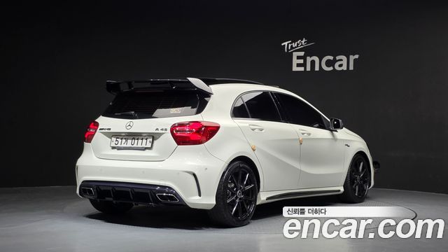 Mercedes-Benz A-Class A45 AMG 4MATIC — пробег 86 263 км — фото 2 из 5