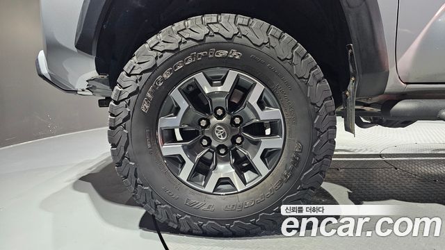 Toyota Tacoma 3.5 — пробег 107 119 км — фото 5 из 5