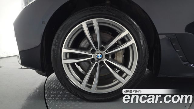 BMW Gran Turismo 620d xDrive M Sport — пробег 90 630 км — фото 5 из 5