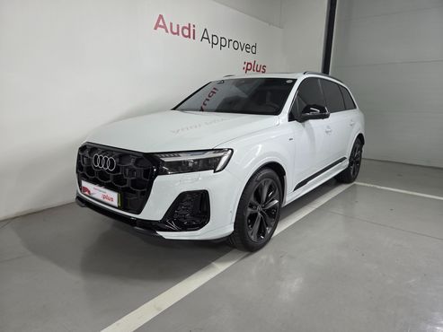 Audi Q7 50 TDI Quattro Premium — пробег 1 700 км — фото 1 из 5