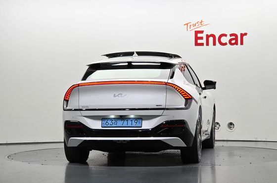 Kia EV6 Long Range 4WD GT Line — пробег 48 572 км — фото 4 из 5