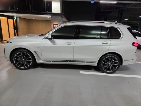 BMW X7 xDrive 40i M Sport 6STR — пробег 22 115 км — фото 1 из 5