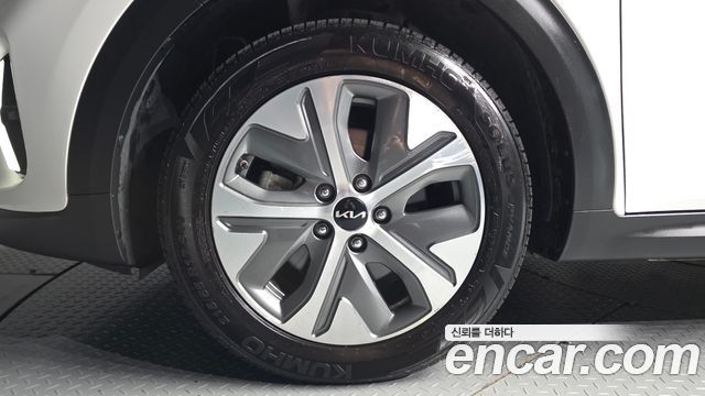 Kia Niro Air — пробег 161 274 км — фото 5 из 5