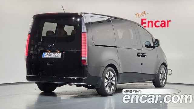 Hyundai Staria из Кореи Encar