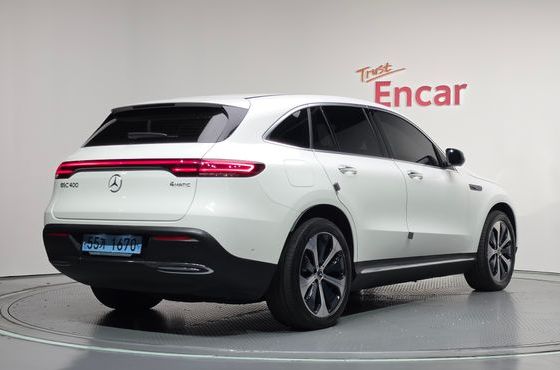 Mercedes-Benz EQC EQC400 4MATIC Premium — пробег 84 200 км — фото 2 из 5
