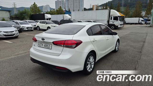Kia K3 из Кореи Encar