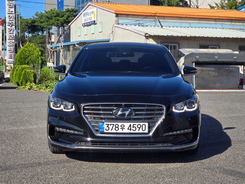 Hyundai Grandeur 2.4 Premium — пробег 84 000 км — фото 3 из 5