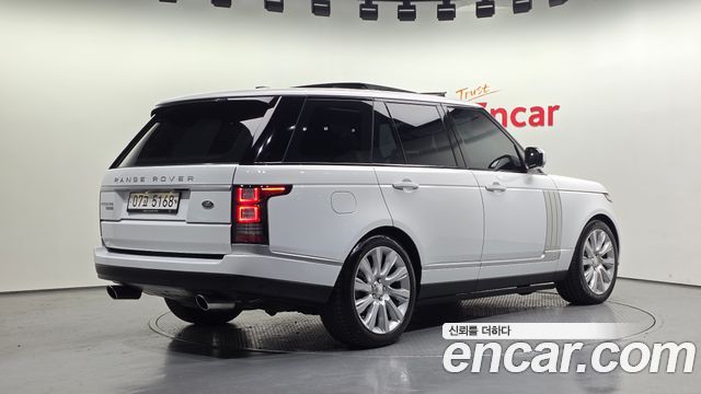 Land Rover Range Rover 3.0 TDV6 Vogue SE DIESEL — пробег 108 167 км — фото 2 из 5