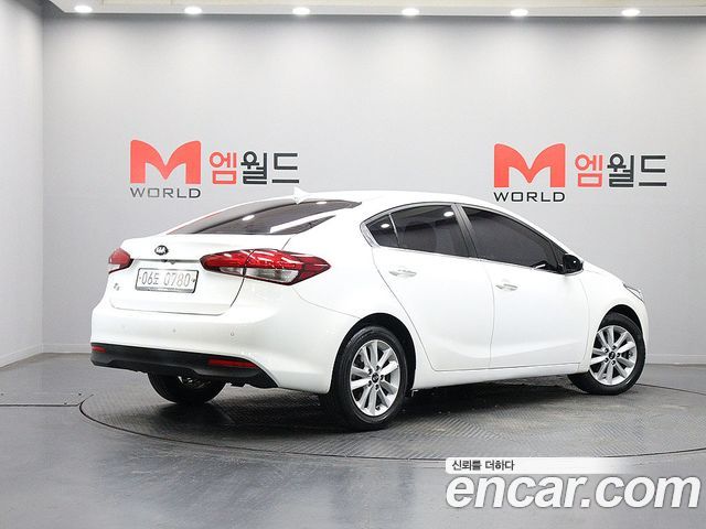 Kia K3 из Кореи Encar