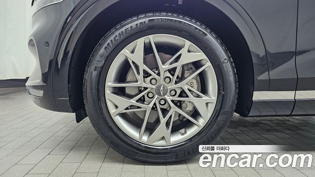 Genesis GV70 из Кореи Encar