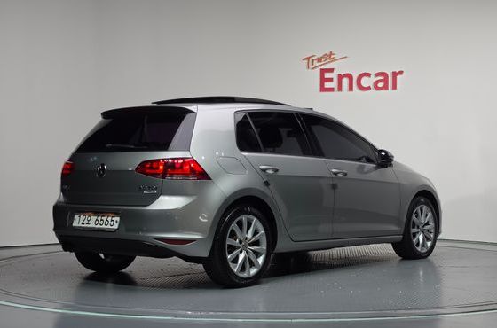 Volkswagen Golf 2.0 TDI — пробег 60 826 км — фото 2 из 5
