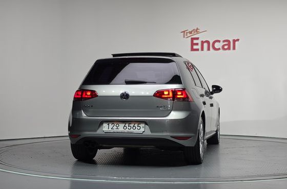 Volkswagen Golf 2.0 TDI — пробег 60 826 км — фото 4 из 5