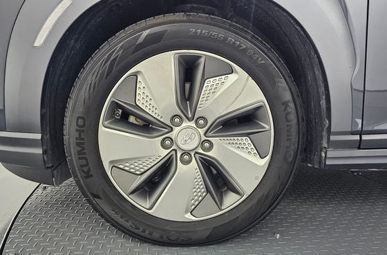 Hyundai Kona Premium — пробег 86 186 км — фото 5 из 5