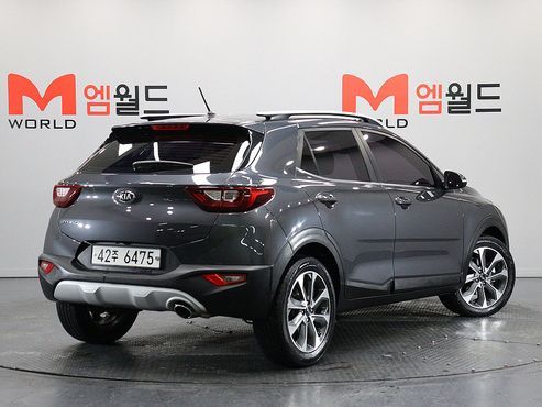 Kia Stonic Diesel 1.6 Trendy — пробег 51 573 км — фото 3 из 5