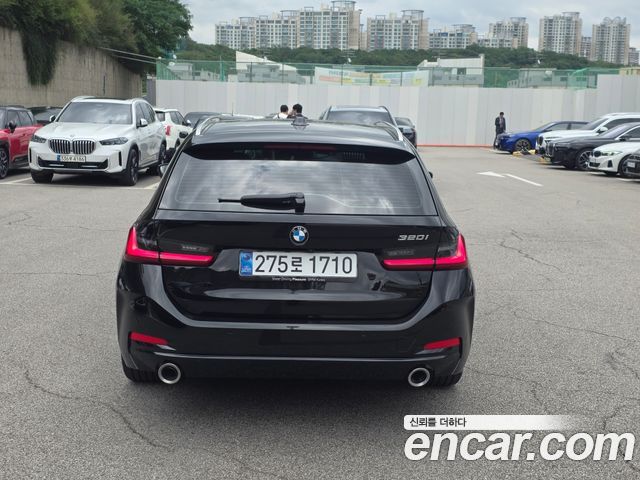 BMW 3-Series 320i Touring — пробег 9 000 км — фото 3 из 5