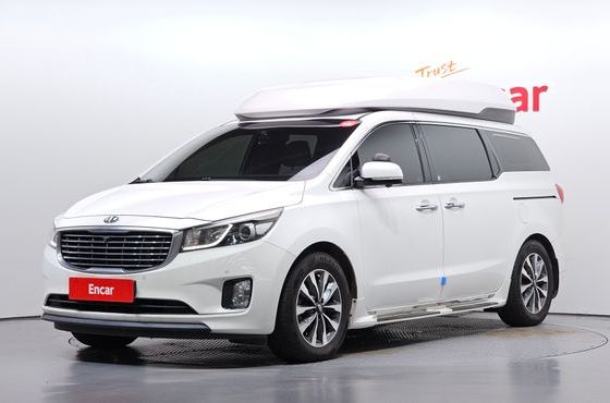 Kia Carnival 11-seater Hi-Limousine Prestige — пробег 104 594 км — фото 1 из 5