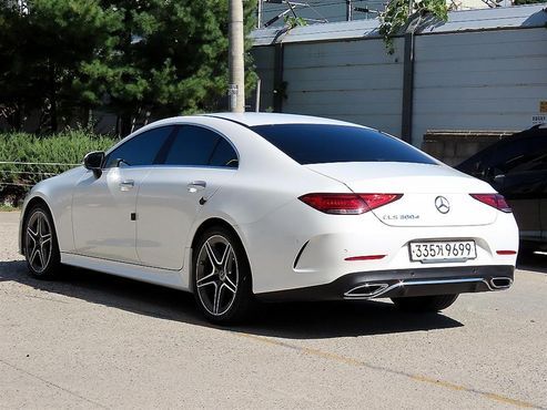 Mercedes-Benz CLS-Class CLS300d AMG Line — пробег 141 754 км — фото 3 из 5