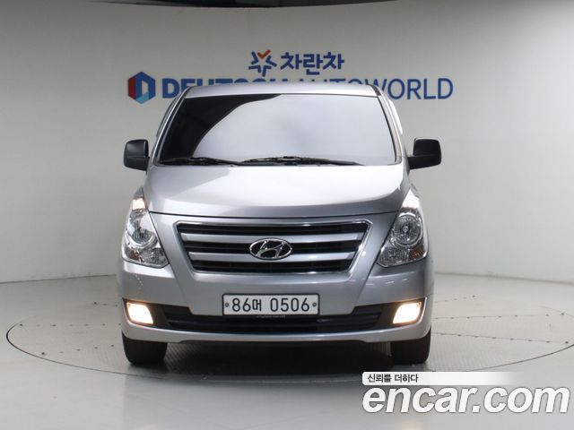 Hyundai Starex 3-Seater VAN Modern — пробег 186 742 км — фото 3 из 5