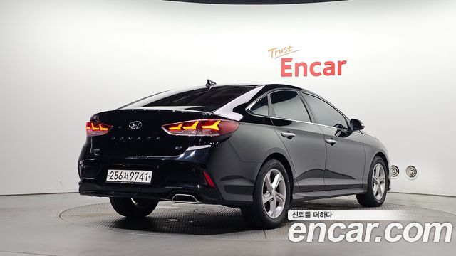 Hyundai Sonata 2.0 Smart — пробег 144 616 км — фото 2 из 5