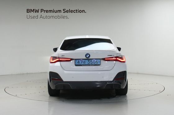 BMW i4 eDrive40 M Sports Pro — пробег 35 183 км — фото 3 из 5