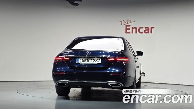 Mercedes-Benz E-Class E250 Avantgarde — пробег 106 780 км — фото 4 из 5