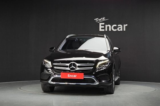 Mercedes-Benz GLC-Class GLC300 4MATIC — пробег 61 439 км — фото 3 из 5
