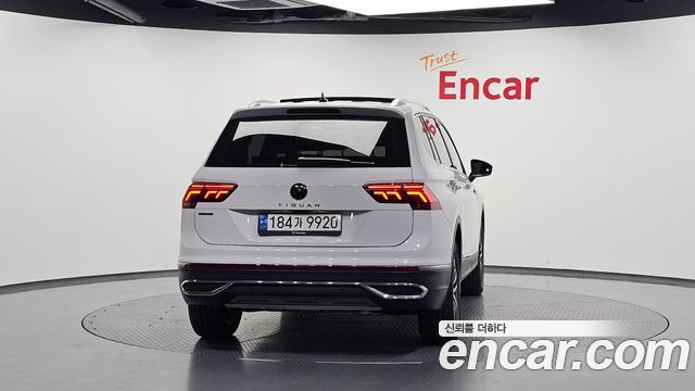 Volkswagen Tiguan 2.0 TSI Prestige — пробег 28 802 км — фото 4 из 5